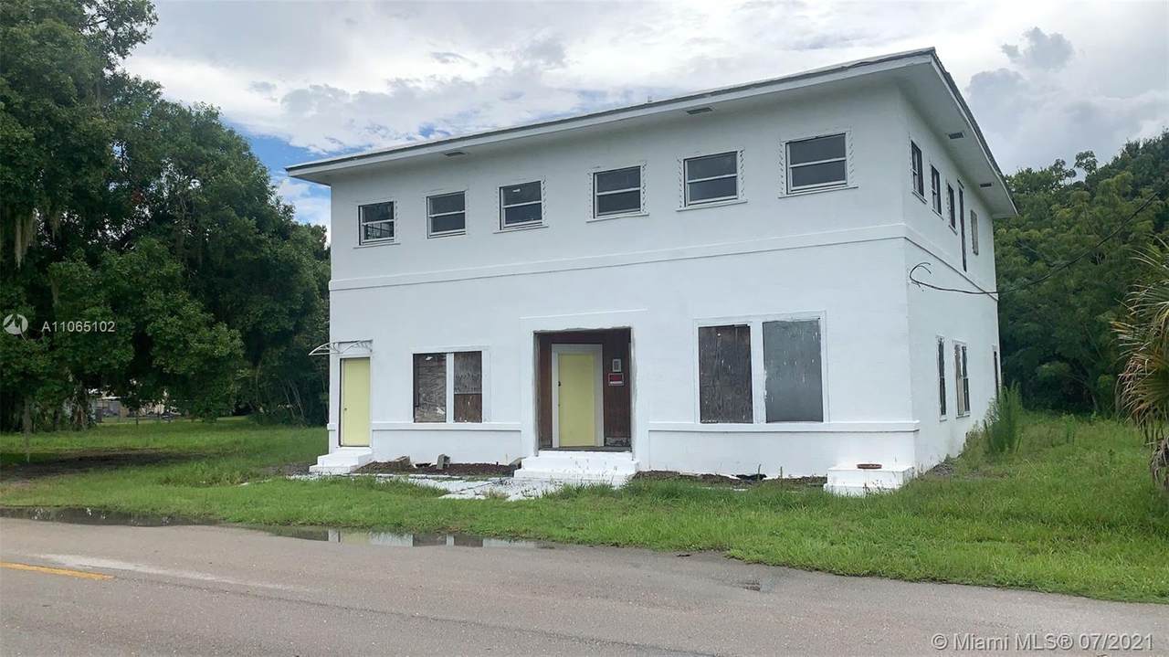 210 6TH AVE - Photo 1