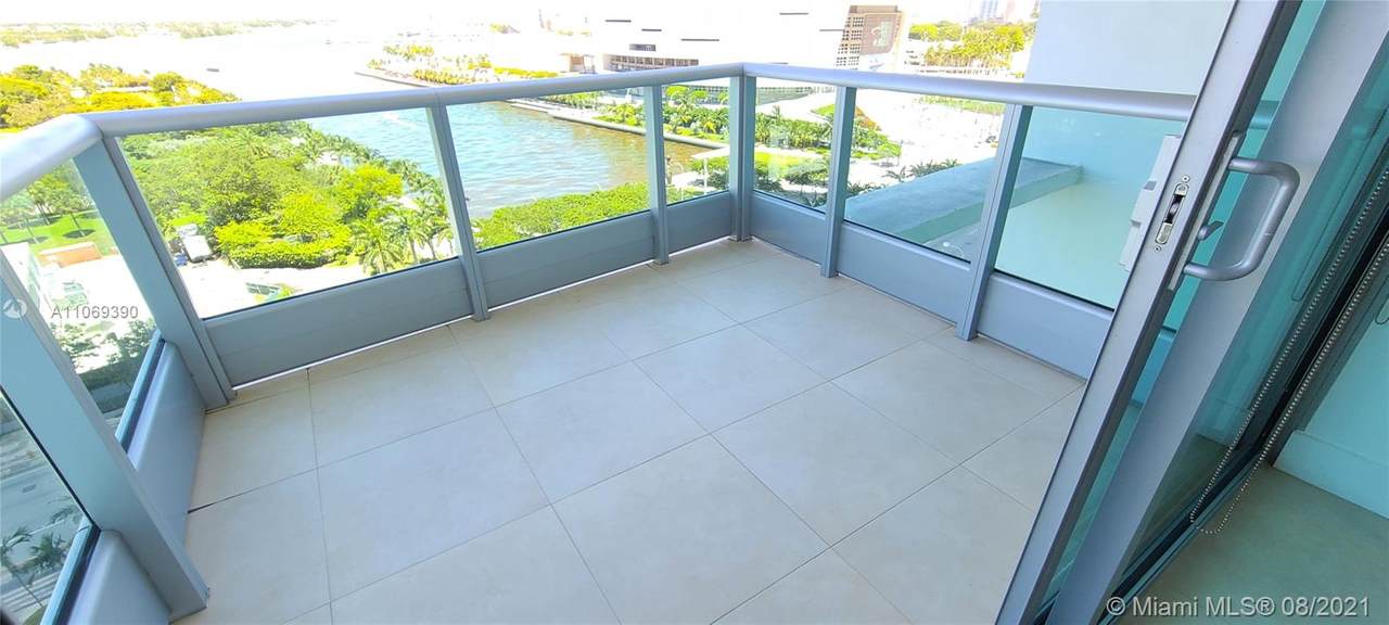 900 Biscayne Blvd - Photo 1