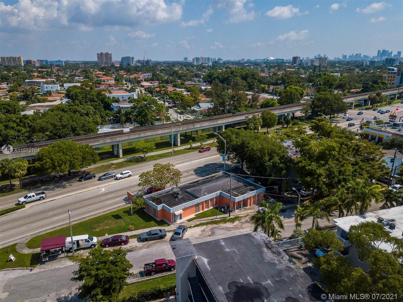 3250 Dixie Hwy - Photo 1