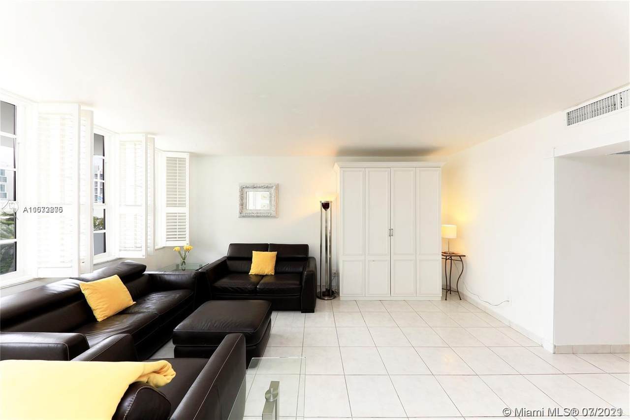 100 Lincoln Rd - Photo 1
