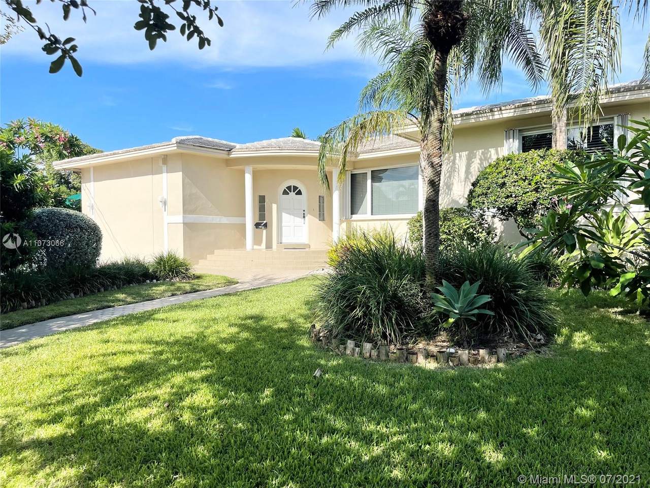 4555 Jefferson Ave - Photo 1
