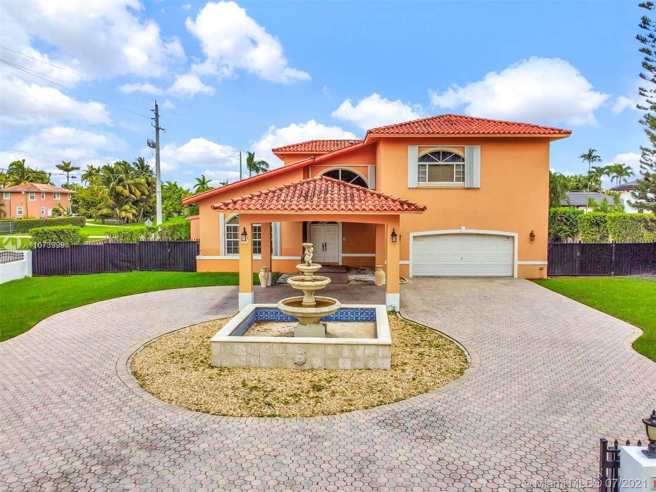 185 132nd Ave - Photo 1