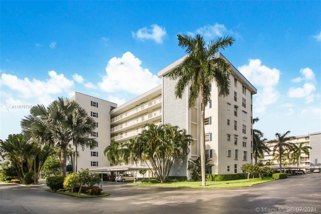 1 Harbourside Dr - Photo 1