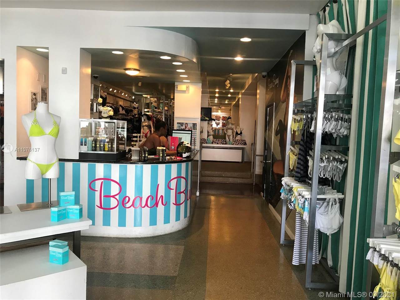 750 Collins Ave - Photo 1