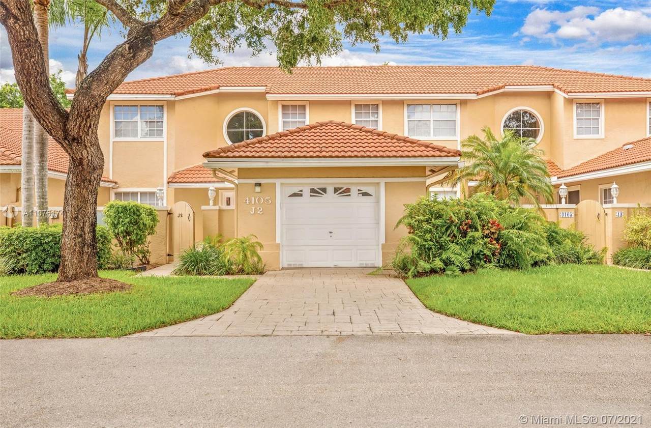 4105 Carriage Dr - Photo 1