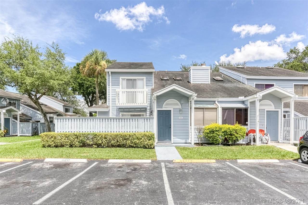 1824 Adventure Pl - Photo 1