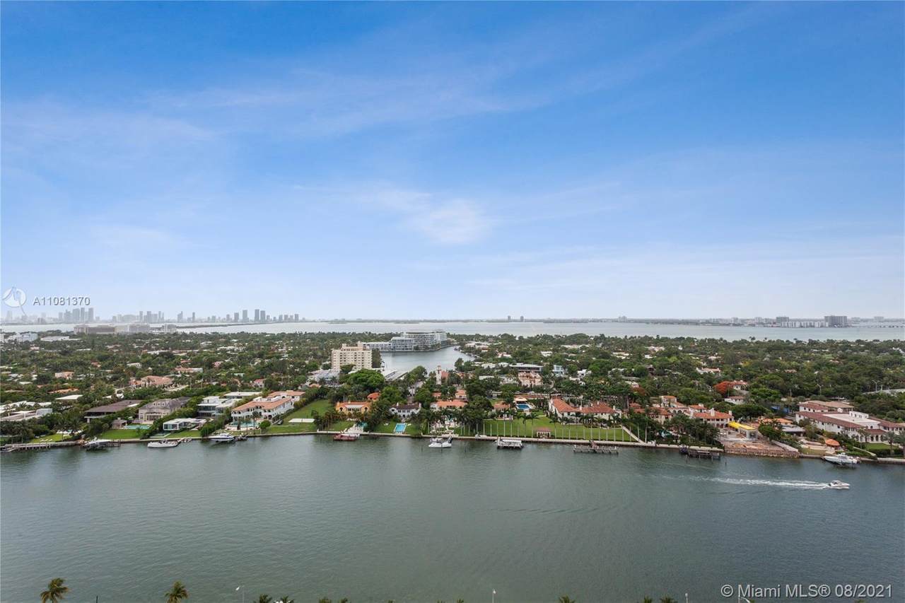 4775 Collins Ave - Photo 1