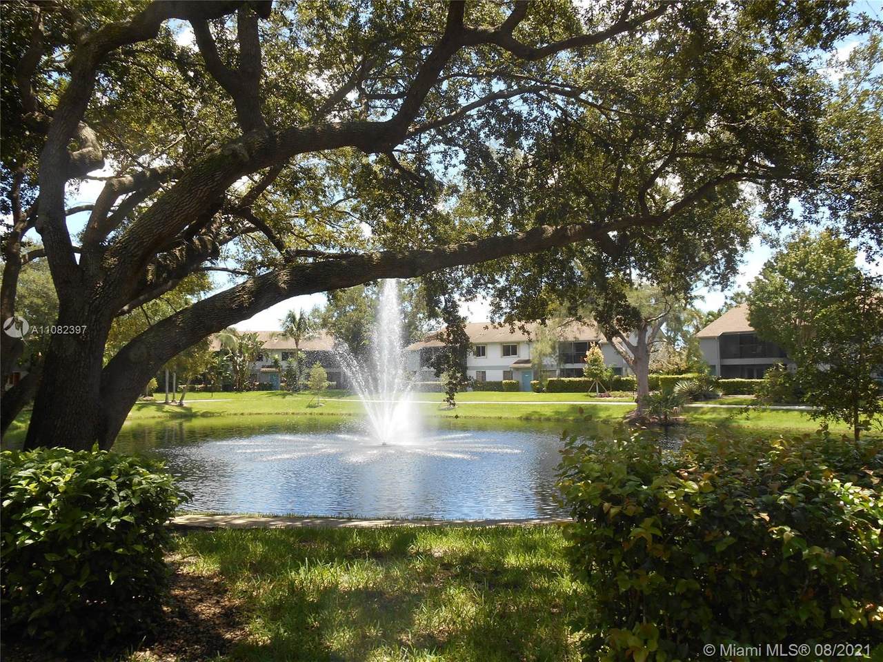 2729 Oakland Forest Dr - Photo 1