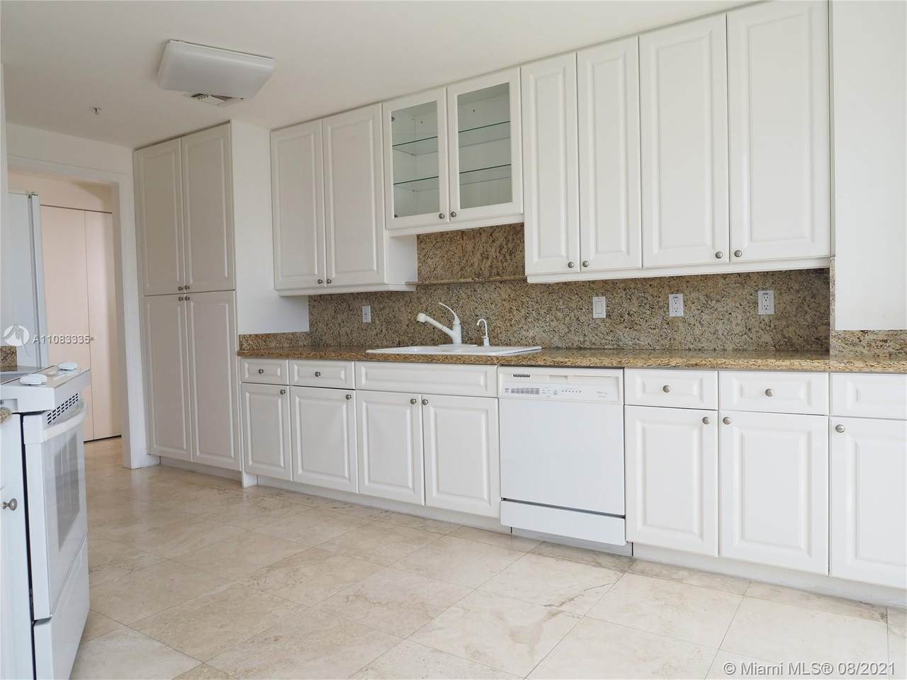 848 Brickell Key Dr - Photo 1