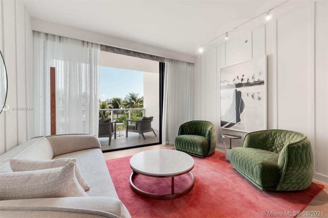 2201 Collins Ave - Photo 1