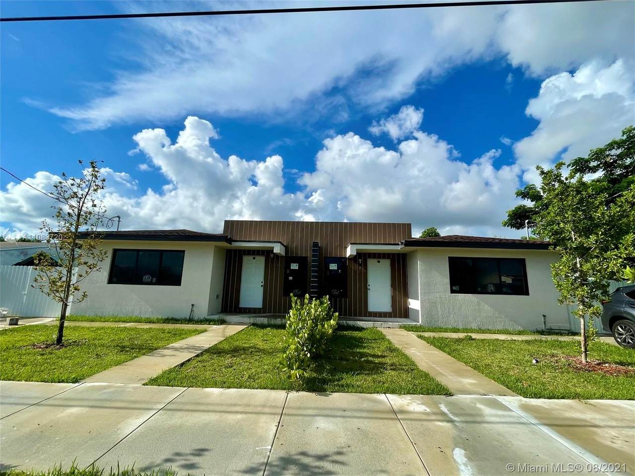 11846 213th St - Photo 1