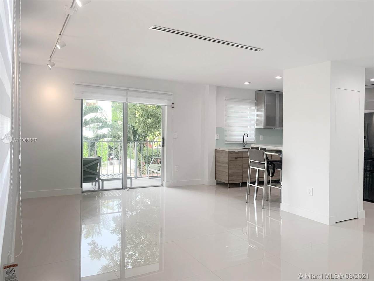 750 Michigan Ave - Photo 1