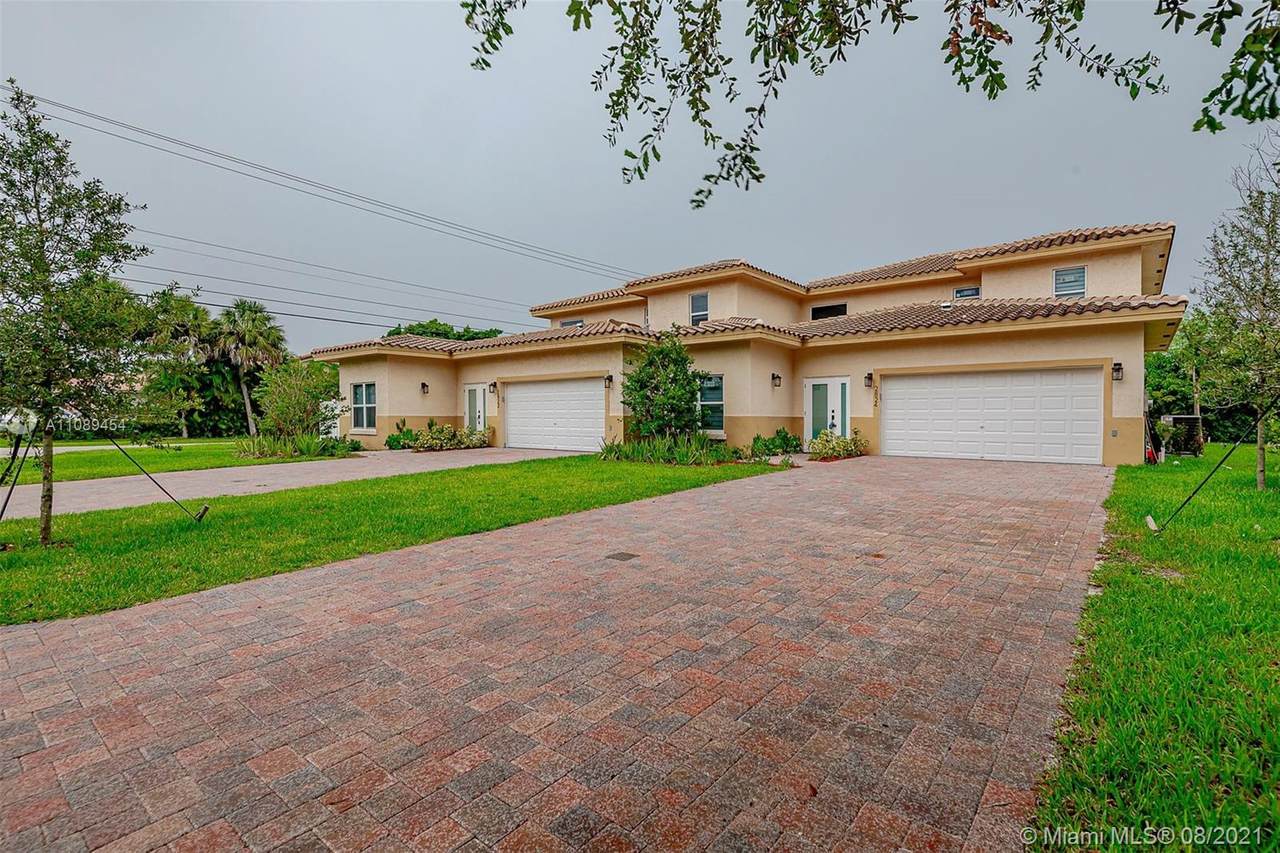 2824 91st Ave - Photo 1