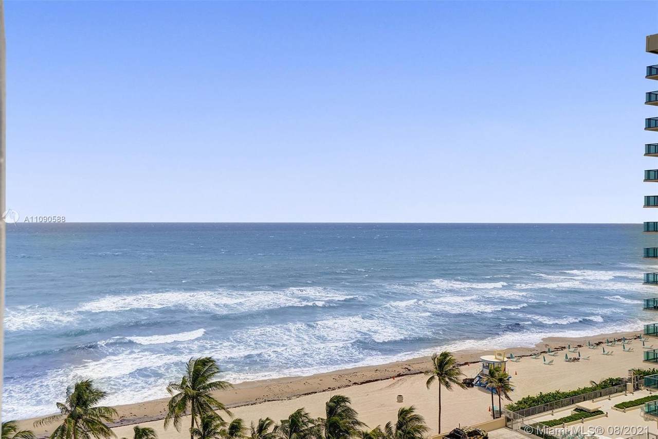 2301 Ocean Dr - Photo 1