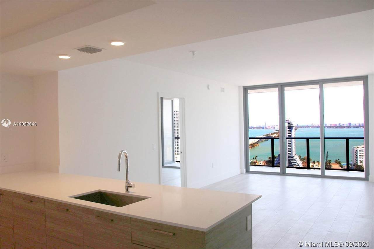 121 34th St - Photo 1