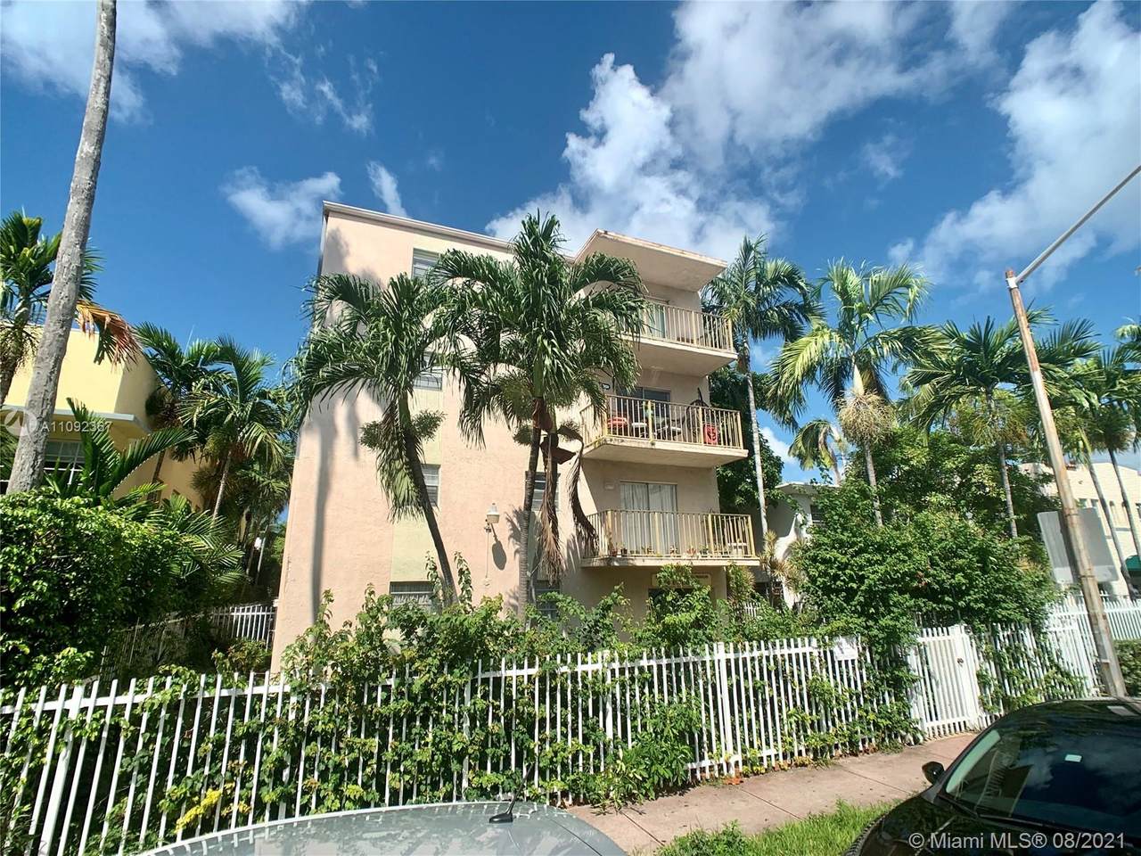 618 Euclid Ave - Photo 1