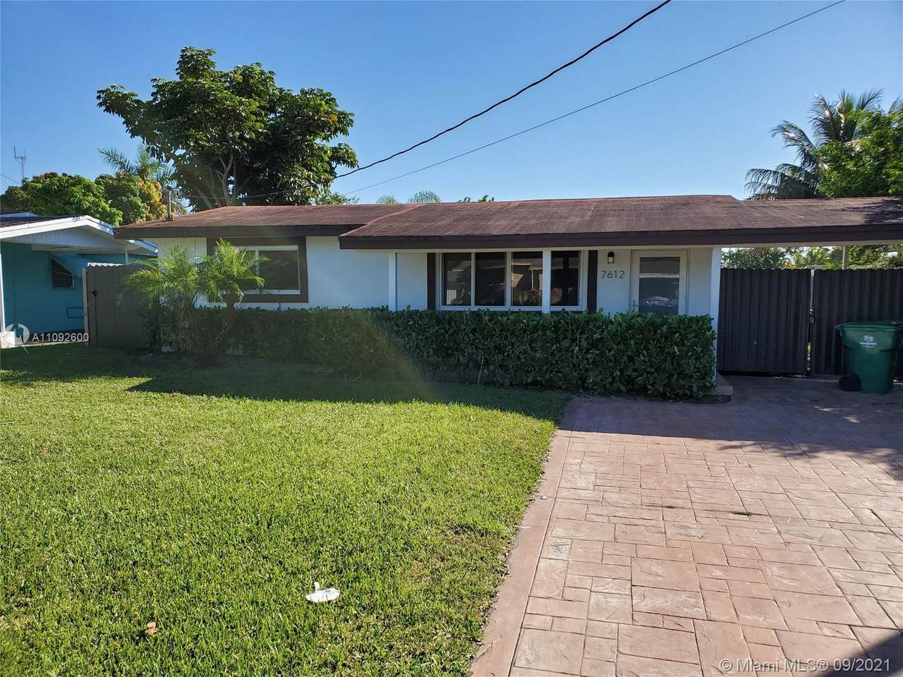 7612 Granada Blvd - Photo 1