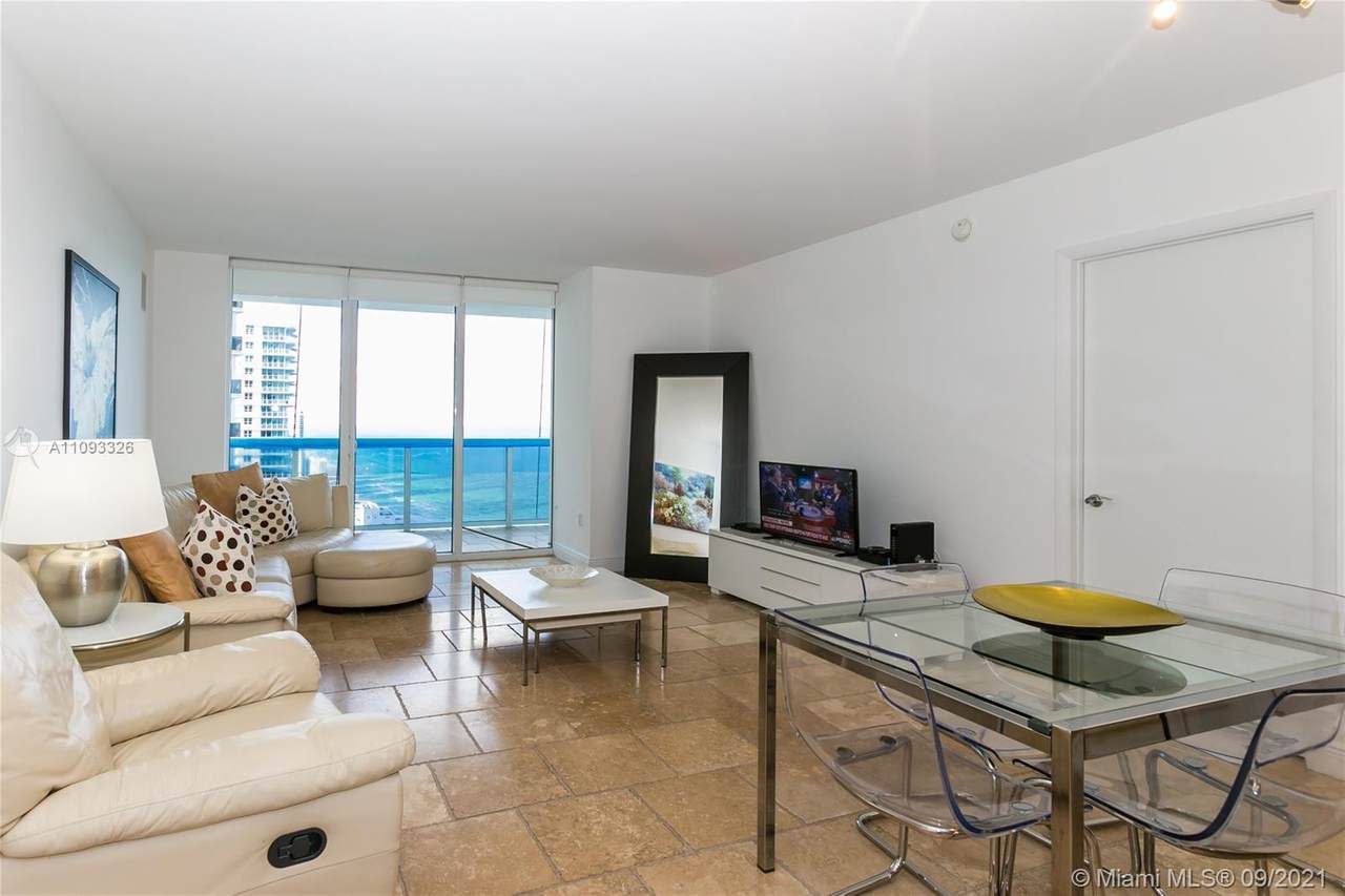 1830 Ocean Dr - Photo 1
