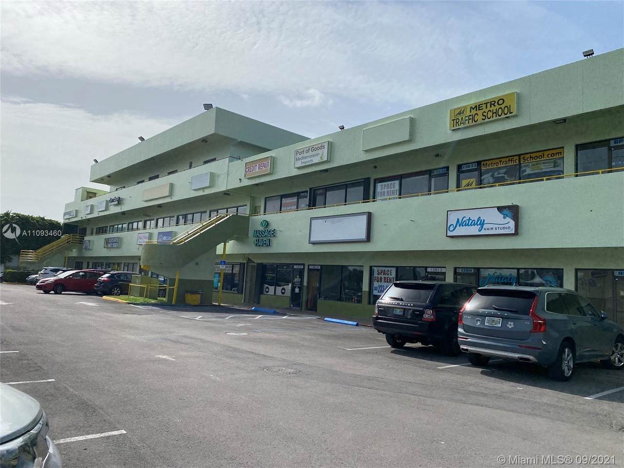 13801 Dixie Hwy - Photo 1