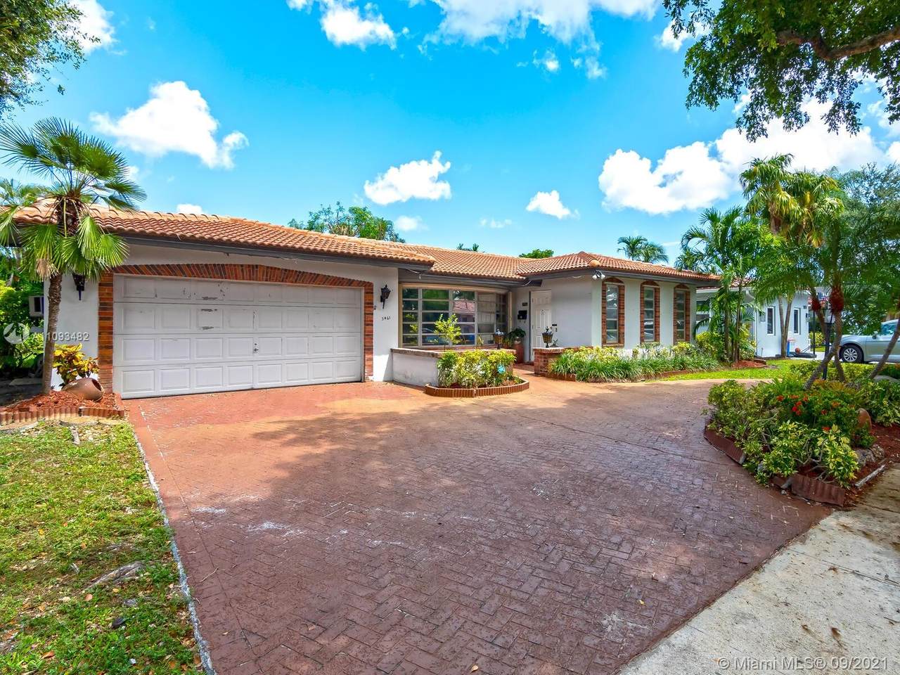 3461 47th Ave - Photo 1