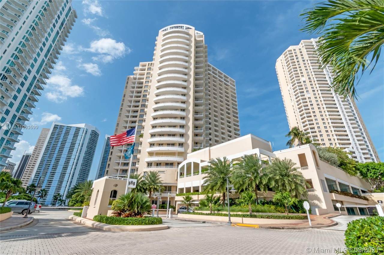 888 Brickell Key Dr - Photo 1