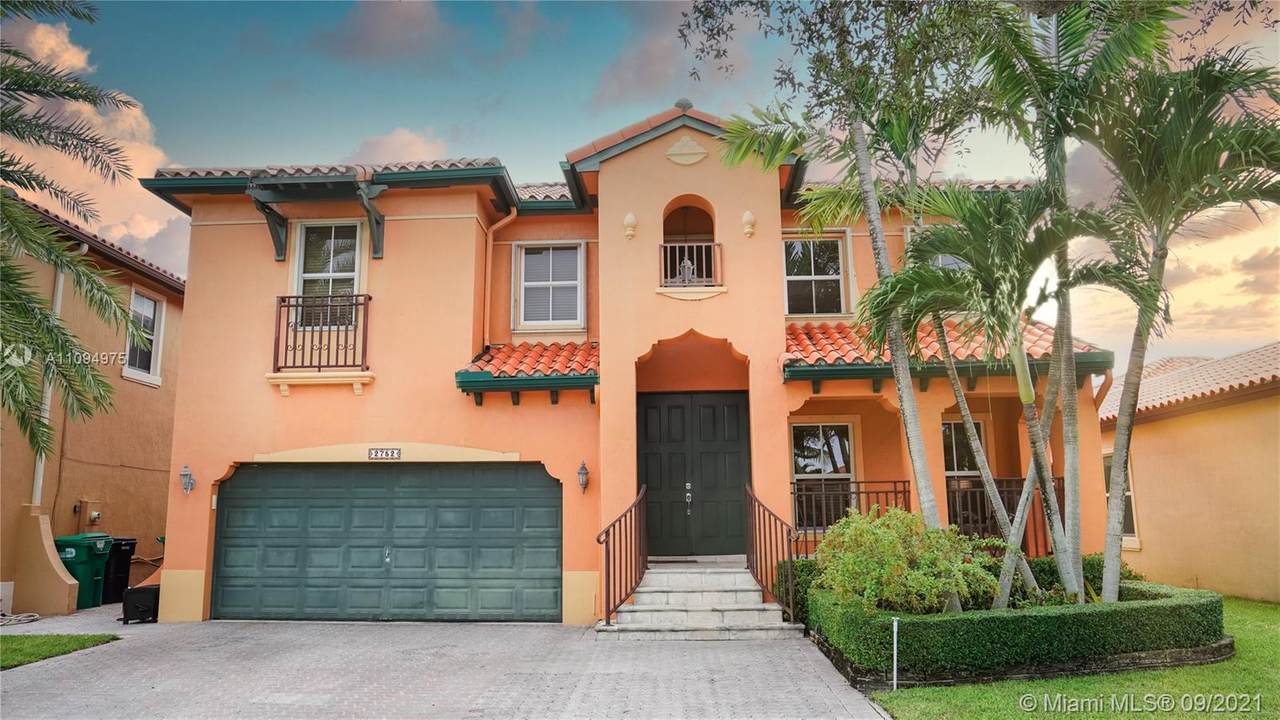 2752 152nd Ct - Photo 1