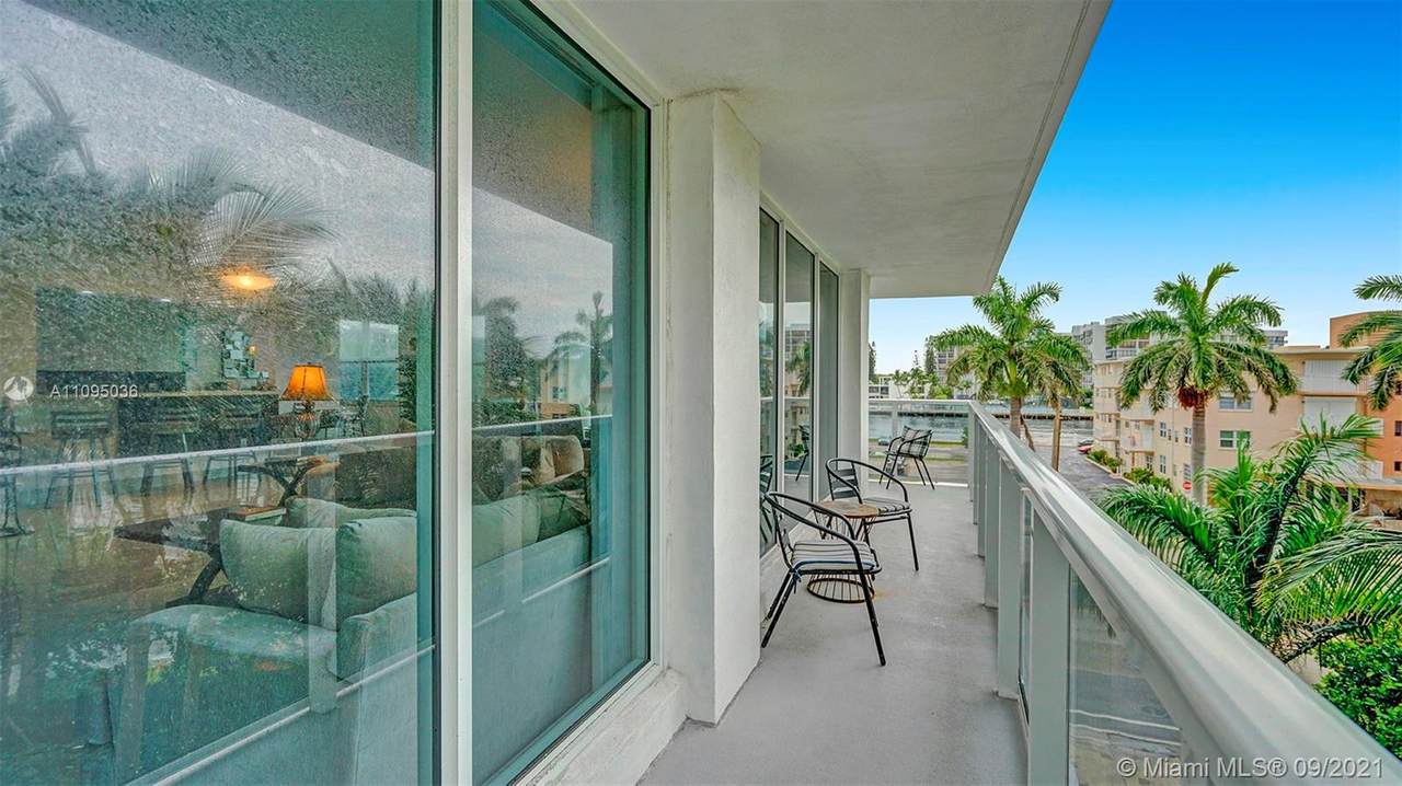 2751 Ocean Dr - Photo 1