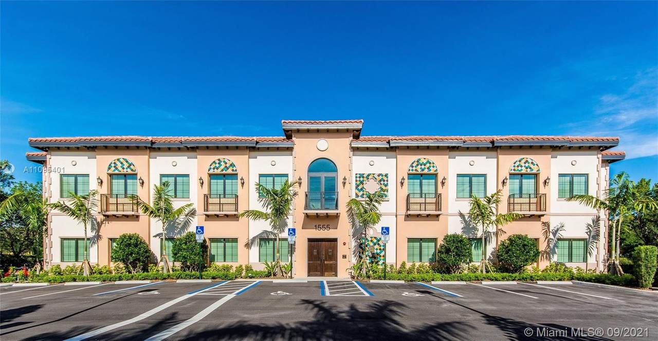 1555 Bonaventure Blvd - Photo 1