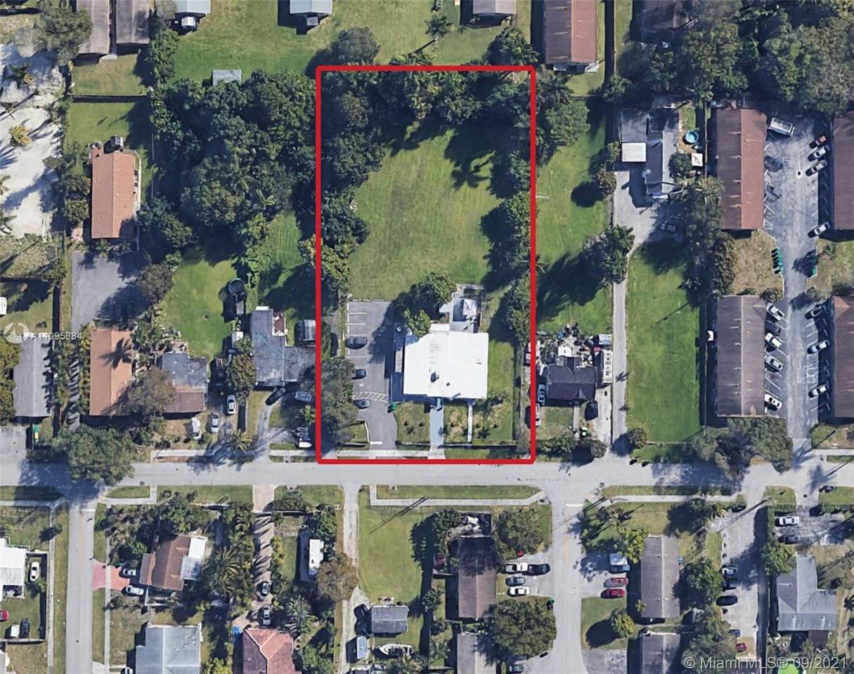 4580 33rd Ave - Photo 1