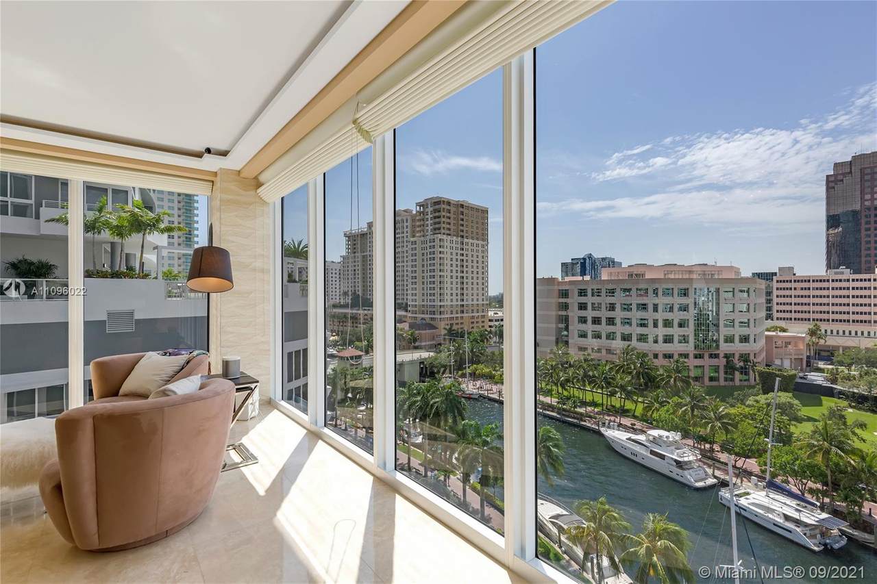 333 Las Olas Way - Photo 1