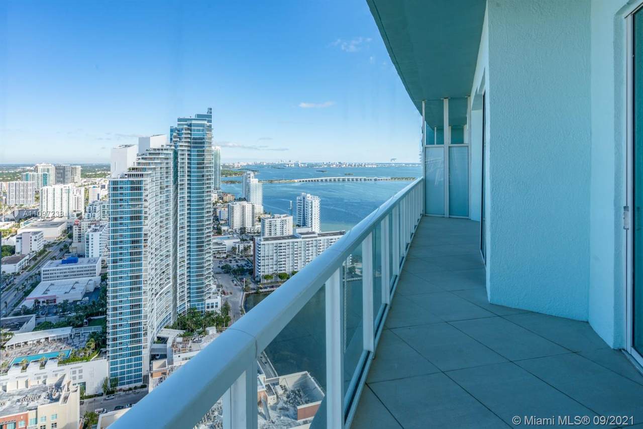 1900 Bayshore Dr - Photo 1