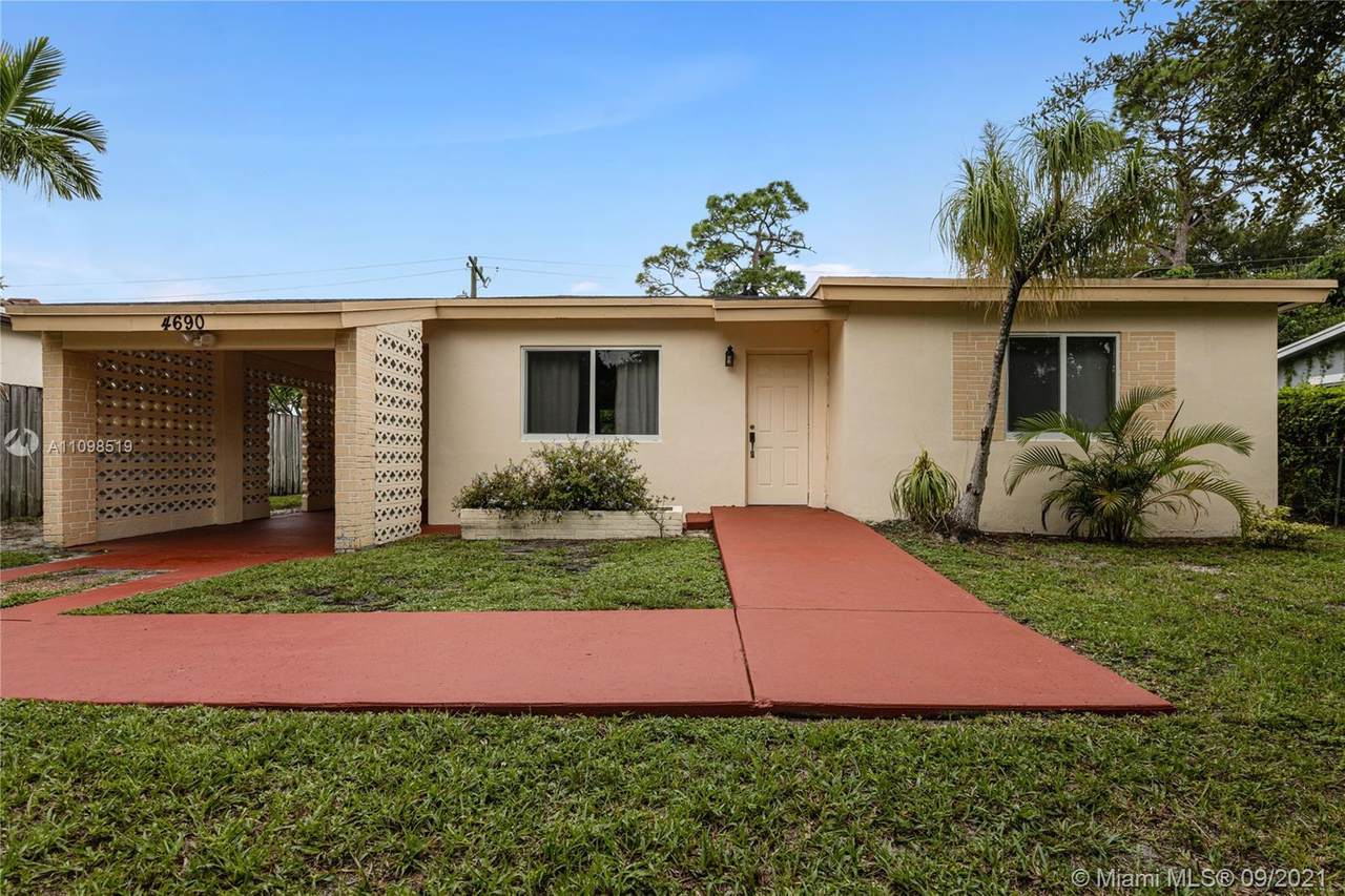 4690 25th Ave - Photo 1