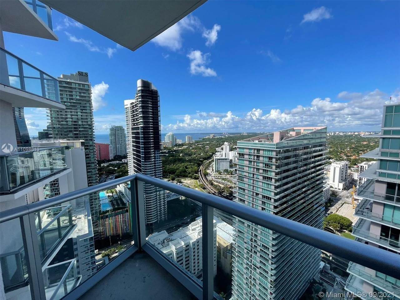 1100 Miami Ave - Photo 1