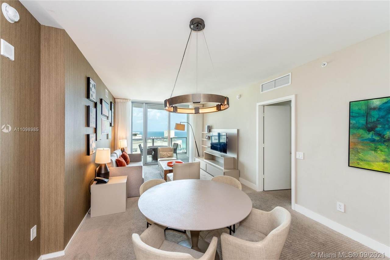 4111 Ocean Dr - Photo 1
