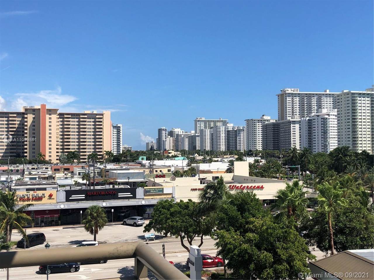 3031 Ocean Blvd - Photo 1