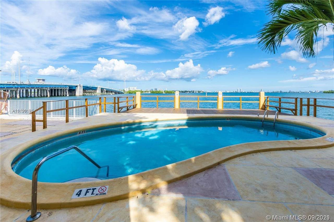 7845 Bayshore Ct - Photo 1