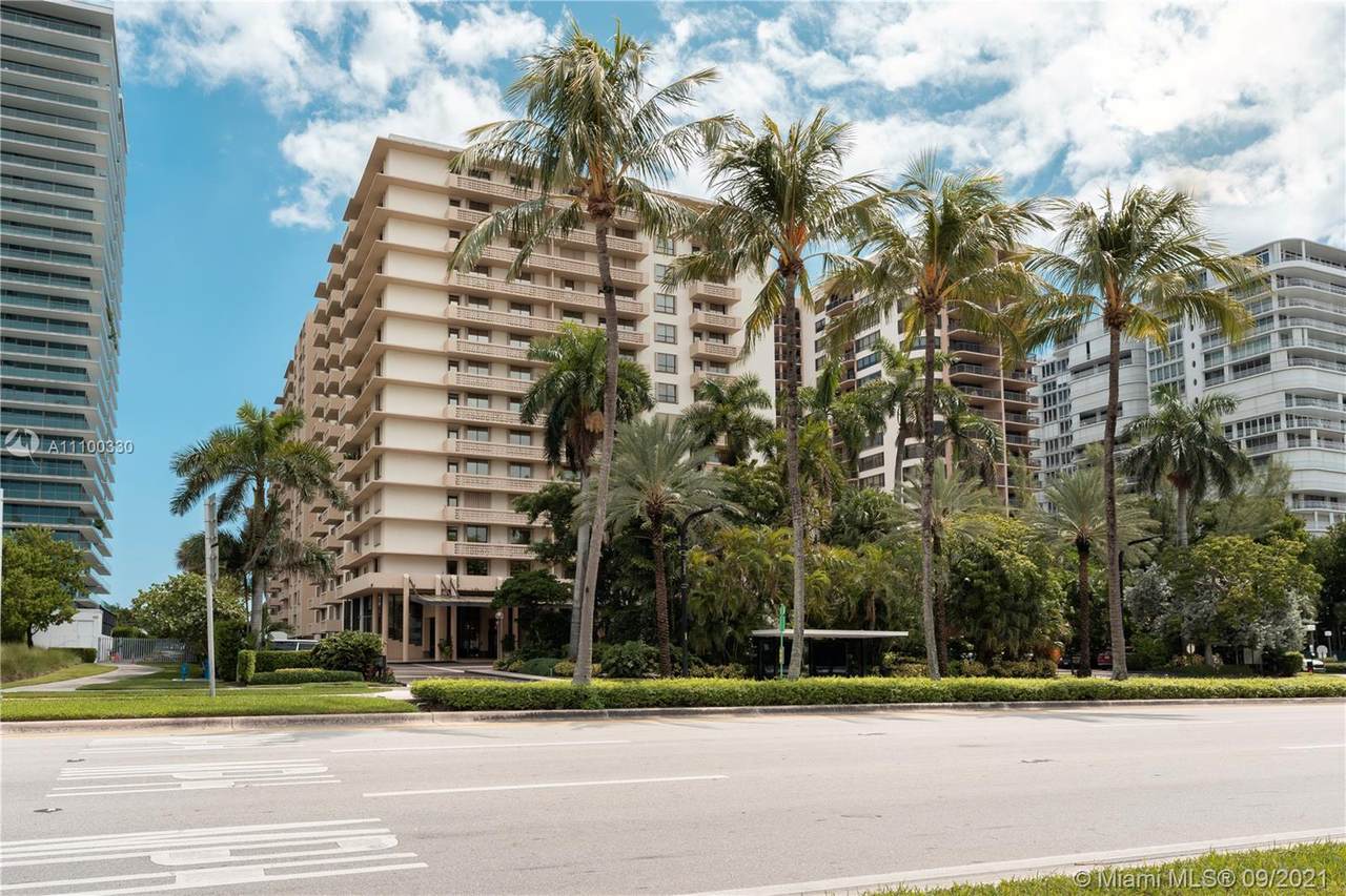 10185 Collins Ave - Photo 1