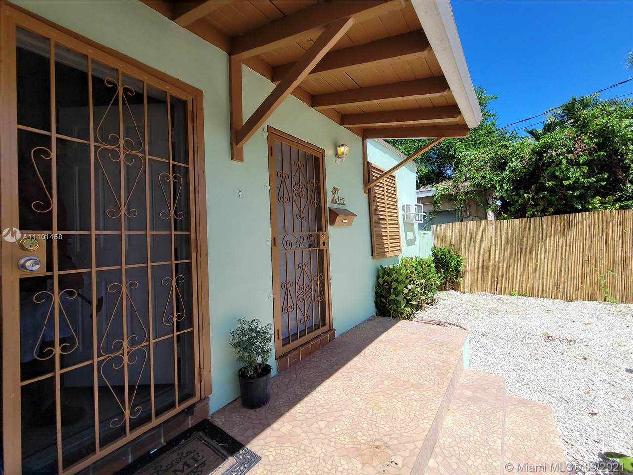 1491 44th St - Photo 1