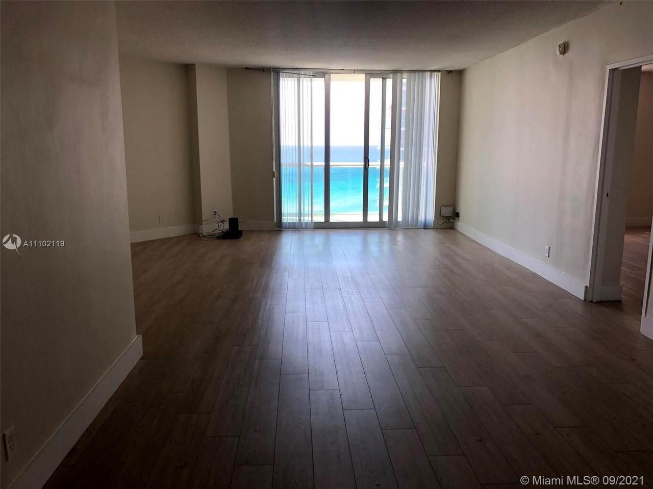 3901 Ocean Dr - Photo 1