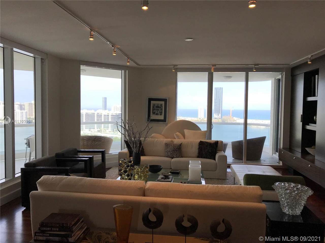 6000 Island Blvd - Photo 1