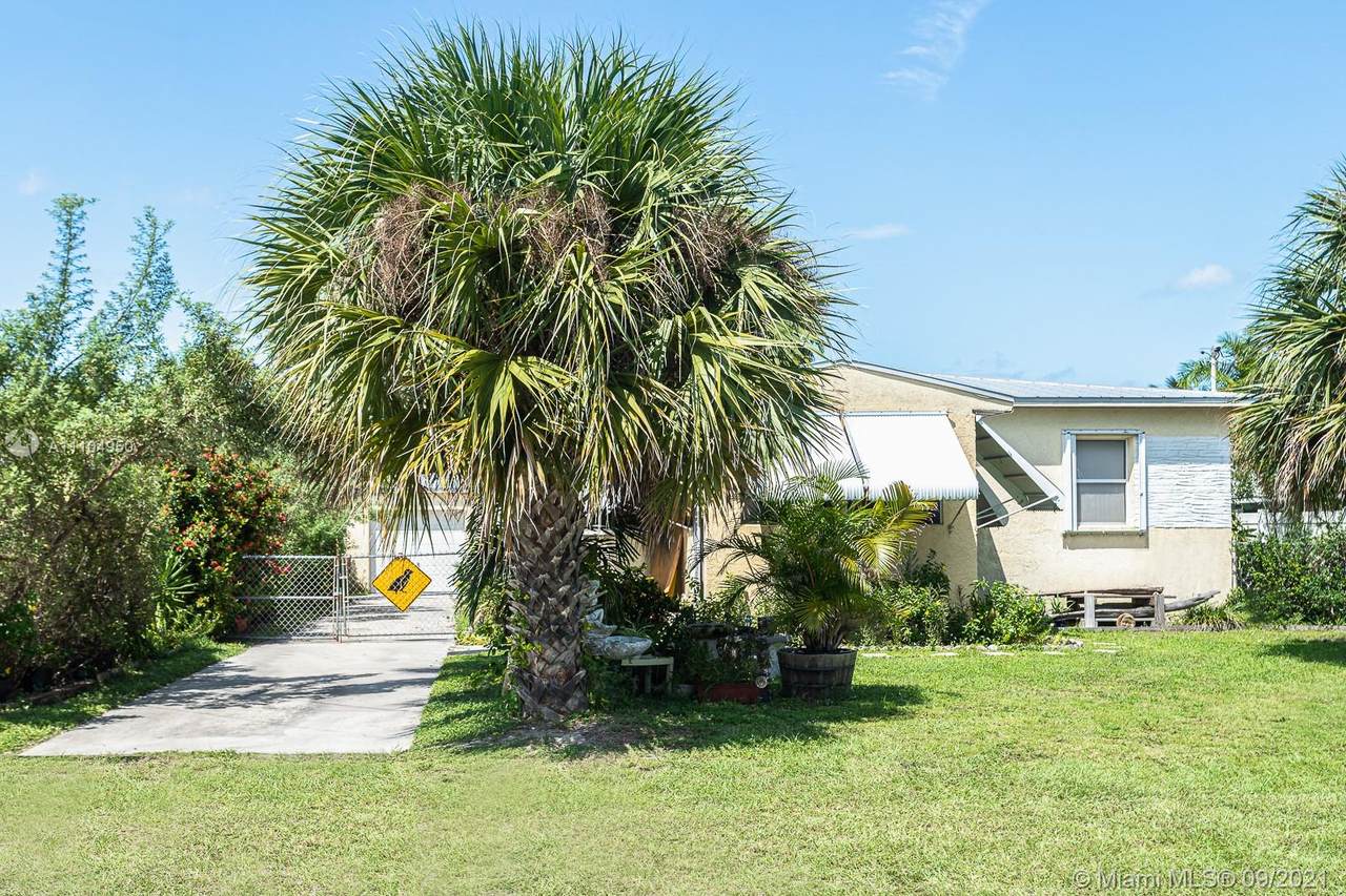 1706 Saint Lucie Ct - Photo 1