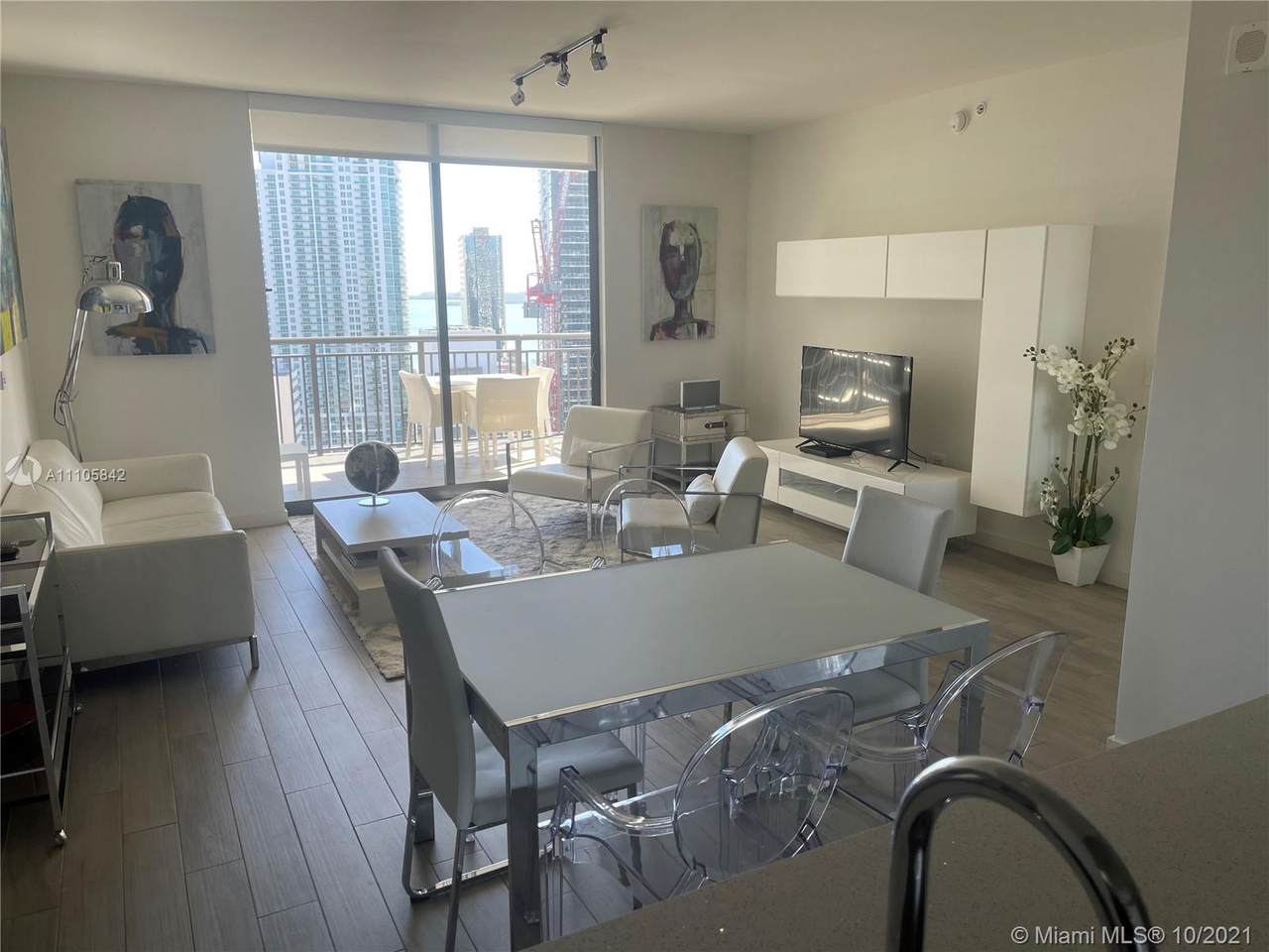 999 1st Ave - Photo 1