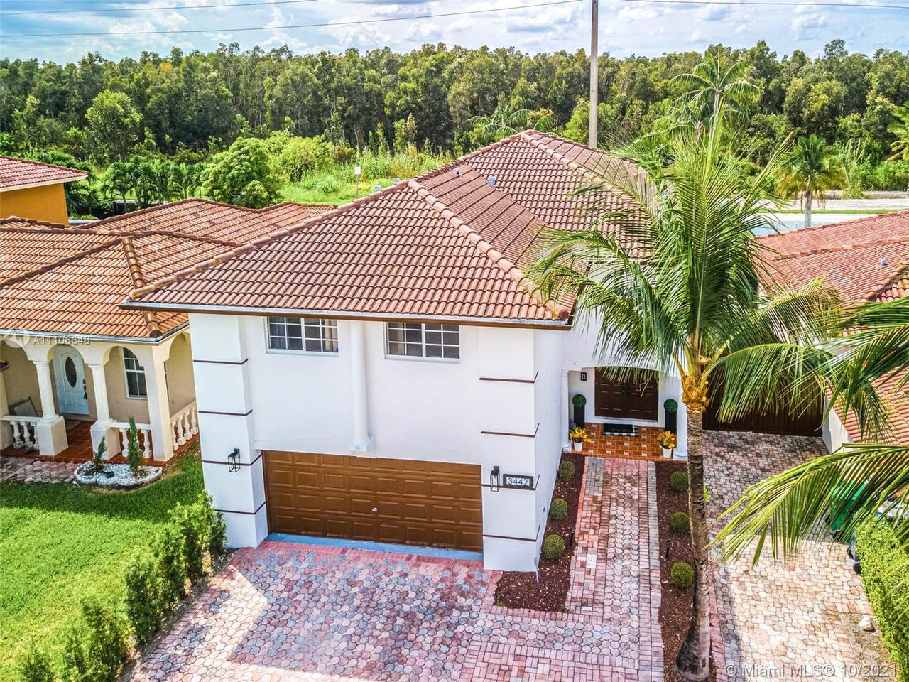 3442 156th Ct - Photo 1