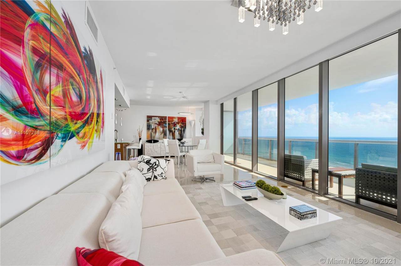 5875 Collins Ave - Photo 1