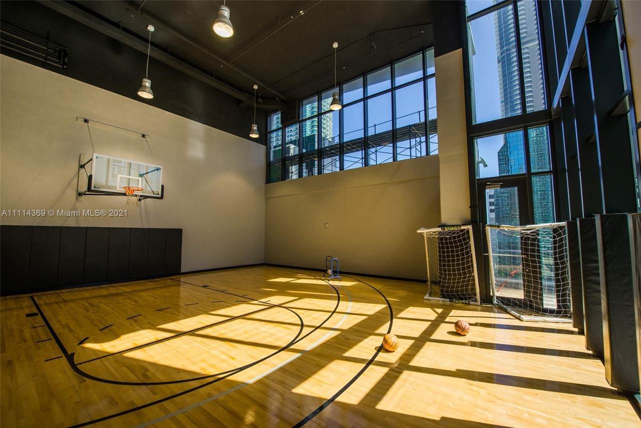 1010 Brickell Av - Photo 1