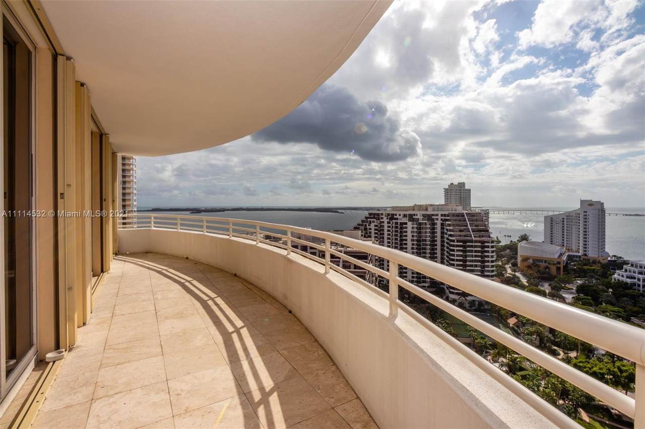 888 Brickell Key Dr - Photo 1