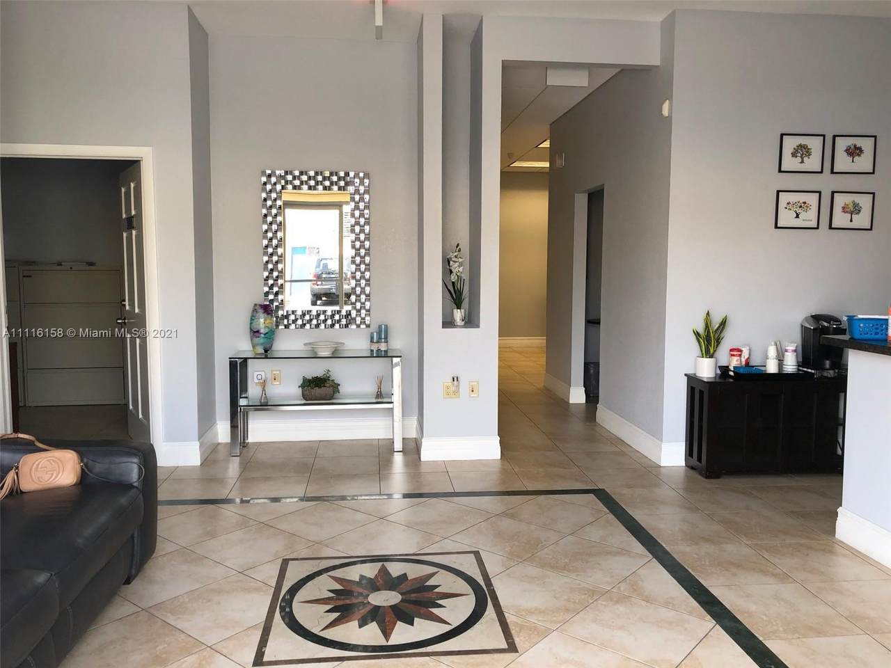 13839 139th Ct - Photo 1