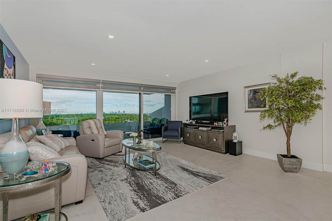 177 Ocean Lane Dr - Photo 1