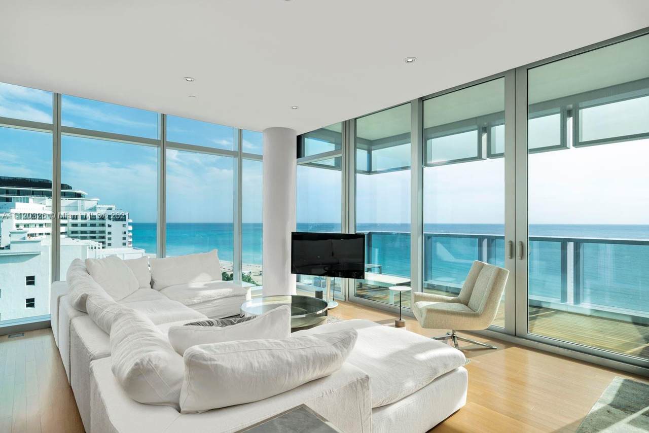 2901 Collins Ave - Photo 1