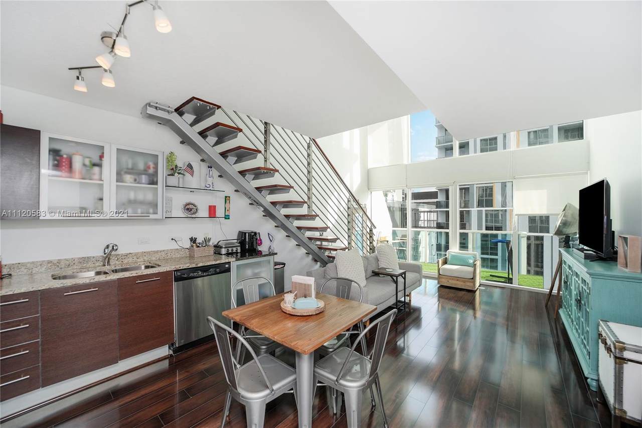 41 5th St - Photo 1